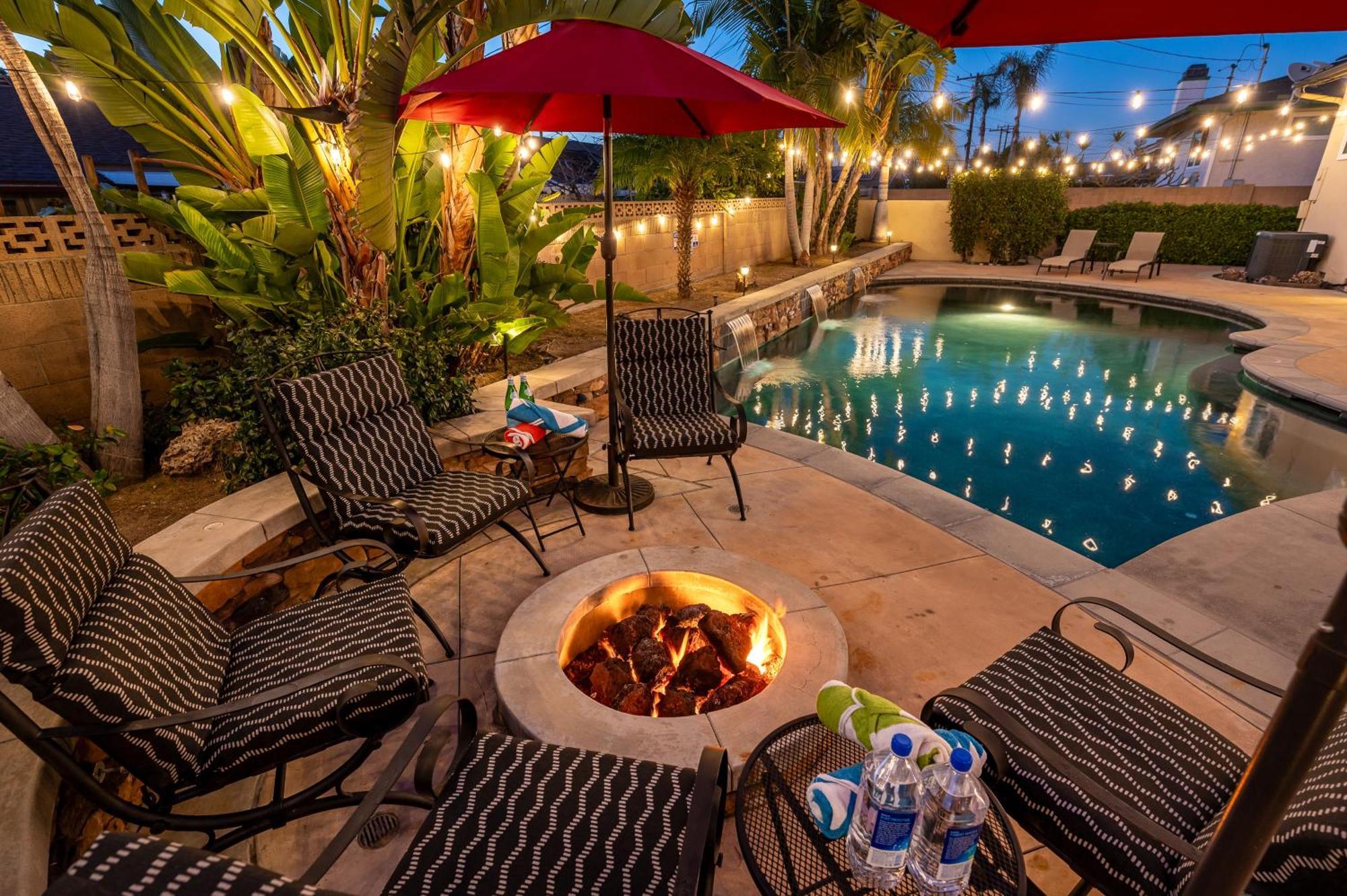 Amazing Modern Pool House Near Disneyland Anaheim Exterior photo